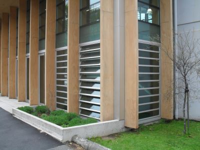 Konzipiert ist der Coltlite für den vertikalen Einbau in Außenwände von Glas- und Massivbaufassaden sowie Stahl- oder Holzkonstruktionen.
